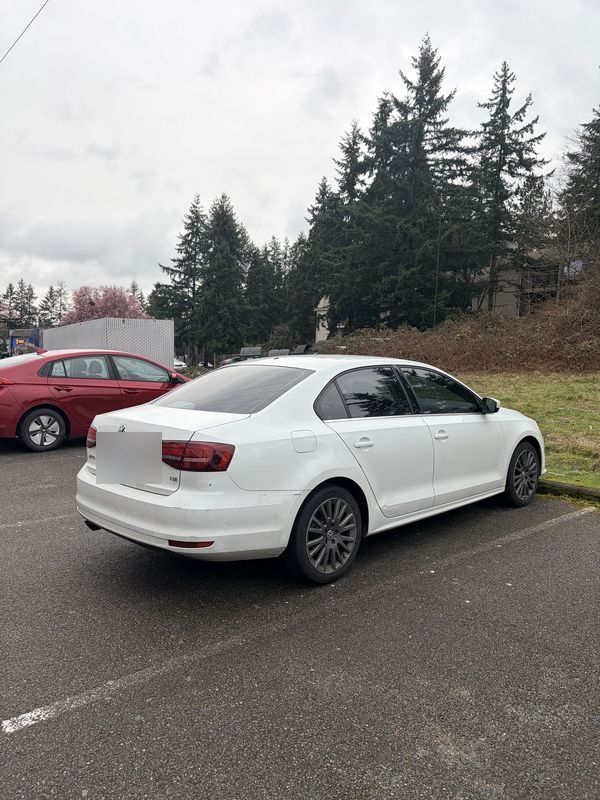 2017 Volkswagen Jetta, rear three quarter