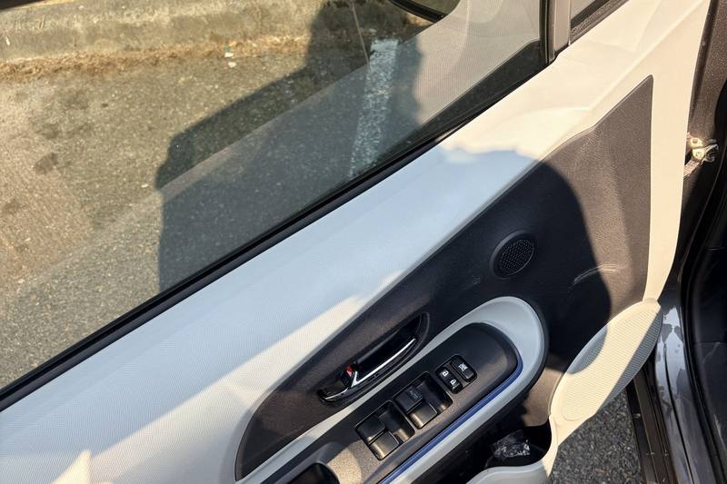 Door panel